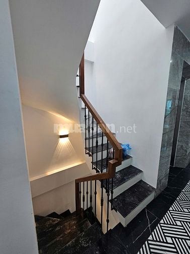 Cần bán gấp nhà dòng tiền cao phố Âu cơ 90m2, 6T, 22P khép kín đủ đồ, 