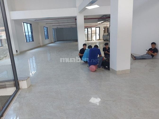 Cho Thuê Mặt Bằng 3 Mặt Tiền Lê Quang Định, P7, Bình Thạnh_DT:15mx 25m