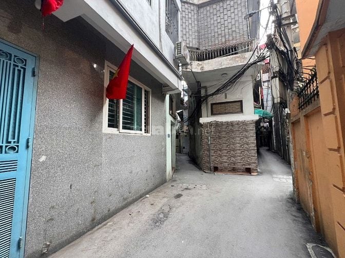 Binhbds cho thuê nhà Đông Tác 50m2 x 4 tầng 7 phòng 13tr/tháng