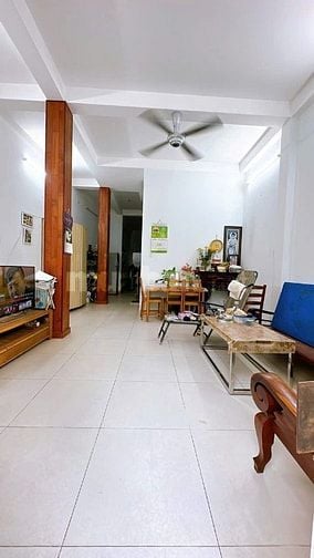 Nhà xây chất lượng hoàn hảo, rộng rãi thoáng mát, giá giảm siêu tốt. 