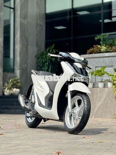Honda SH 160 ABS 2025