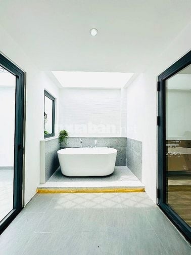 Bán Nhà Phố Hiện Đại 1 Trệt 1 Lửng 3 Lầu Quận 12 Phường Thạnh Lộc
