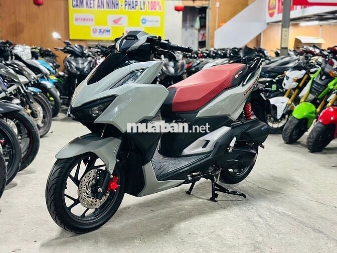 XE MÁYTHANHTÙNG_VARIO 160 ABS XÁM XI 2025 ĐI1000KM