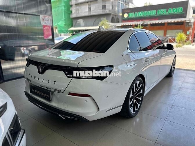 VinFast Lux A2.0 2019 Premium đklđ 2020