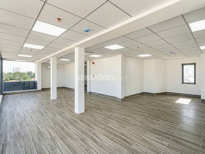 Giảm giá 5 tỷ! Bán gấp tòa nhà Văn Phòng Đào Duy Anh, HĐ thuê 100 tr