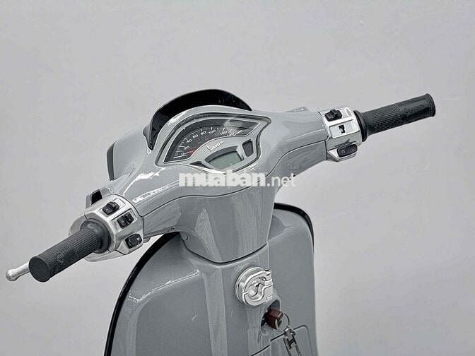 vespa 2016 spin bst xe đẹp máy zin nợ xấu trả50% ạ