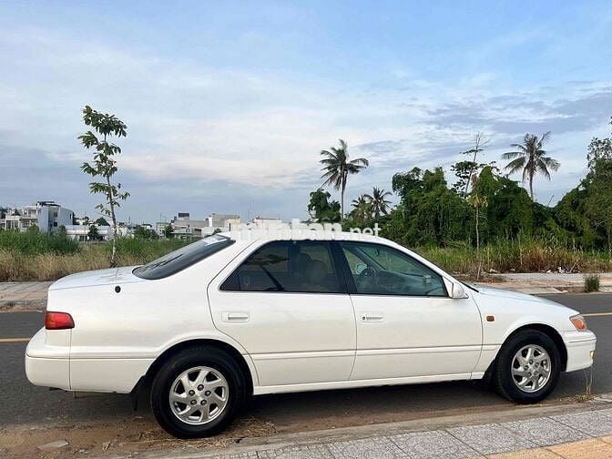 Toyota Camry nhập Nhật