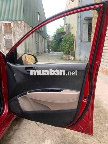 Hyundai Grand i10 2015 Sedan 1.0 MT - 15000 km