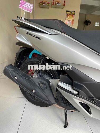 pcx 2015 . đèn less. máy zin im . áo đẹp ko trầy