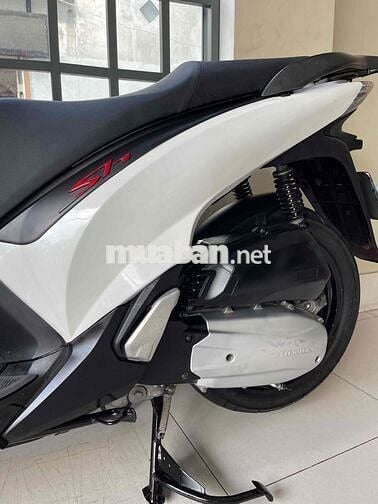 shvn 125cc. up full áo ý. khoá thông minh. máy zin