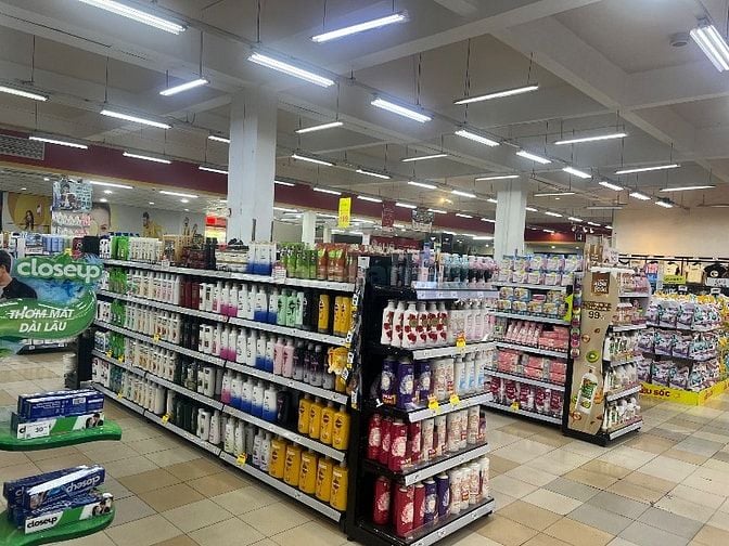 TUYỂN GẤP ! Nhân viên Bán Hàng - Bảo Vệ - Tạp Vụ làm tại TPHCM
