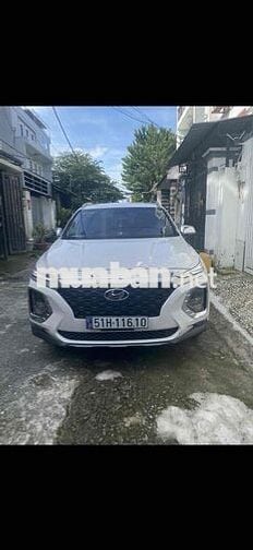 Hyundai Santa Fe 2019 2.2L AT 2WD - 10000 km