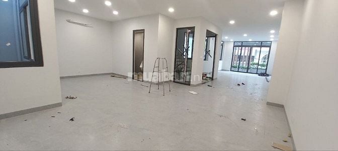 Nhà mặt tiền gần phố đi bộ Xuân Thủy, Chợ Thảo Điền, P. Thảo Điền, Q2