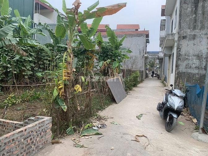 Bán đất thôn 3 Vạn Phúc - Thanh Trì. DT 58m, MT 8.3m. Ô tô tải vào tận