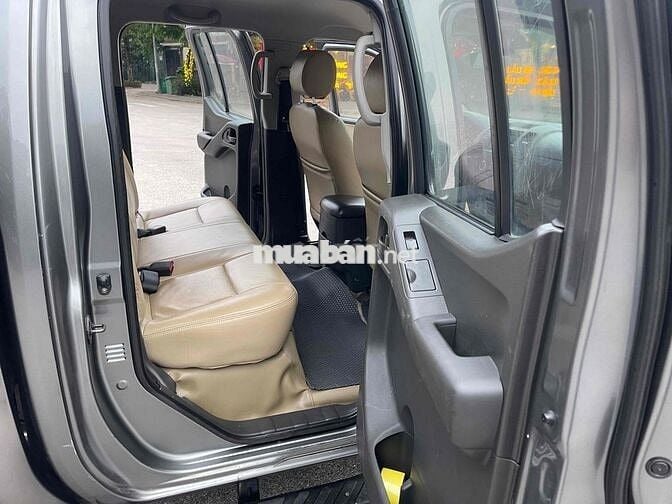 Nissan Navara 2014 2.5 AT 4x4 - 10000 km