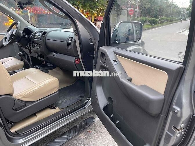 Nissan Navara 2014 2.5 AT 4x4 - 10000 km