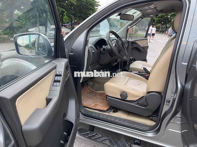 Nissan Navara 2014 2.5 AT 4x4 - 10000 km