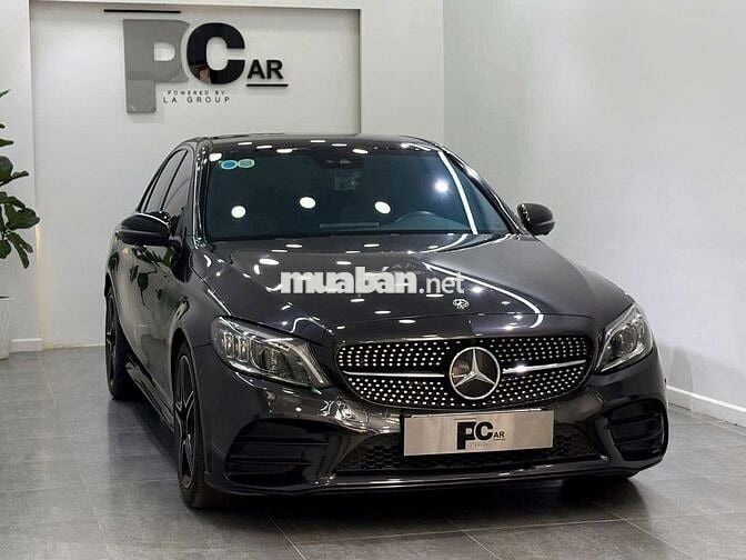 Mercedes Benz C300 AMG 2021 - 46000 km
