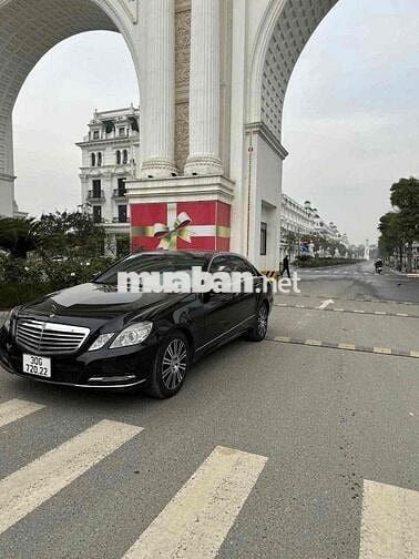 Mercedes Benz E Class 2011 E300 - 132123 km
