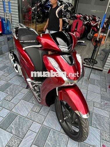 SH 125i 2023 odo 2 ngàn cây