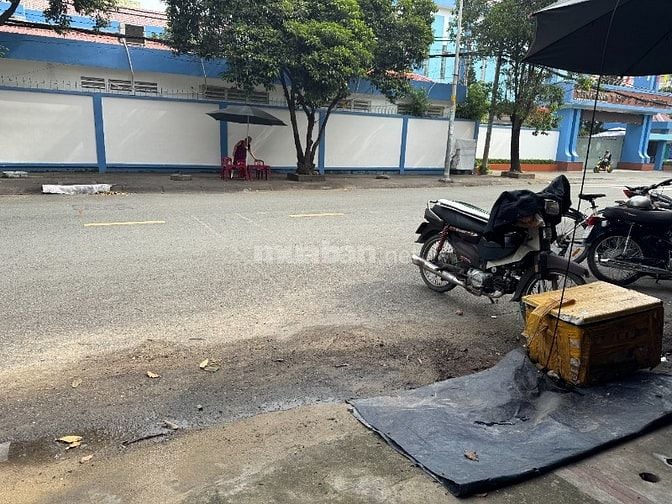  Cho Thuê Nhà Mặt Tiền đối Diện Trường THPT Tân Bình