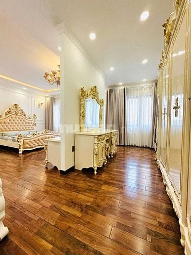 🌇55m2 phạm văn Hai hẻm xe hơi 5m nhà 5 lầu 7’2x 9