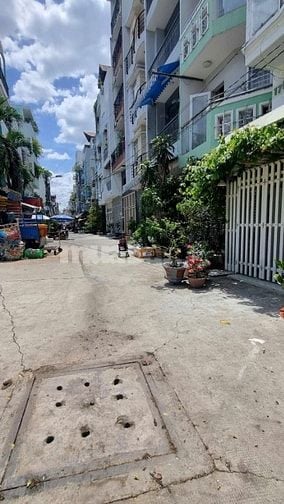  P2 - Q8 NGAY CHỢ RẠCH ÔNG - HẺM 10M - XE HƠI VÀO NHÀ - 1 ĐỜI CHỦ -  N