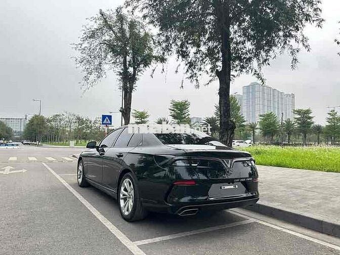 VinFast Lux A2.0 2022 A2.0 Tiêu chuẩn - 28000 km