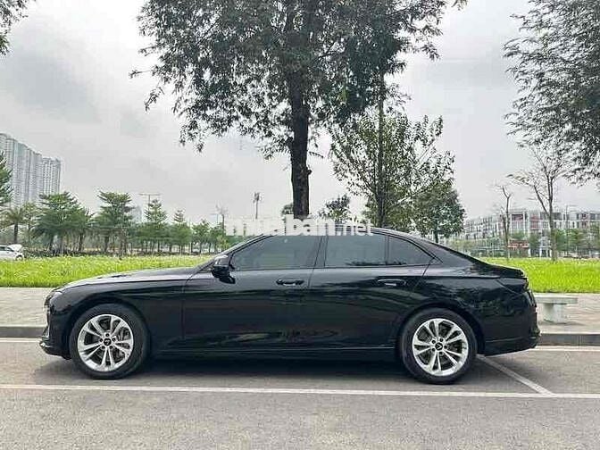 VinFast Lux A2.0 2022 A2.0 Tiêu chuẩn - 28000 km