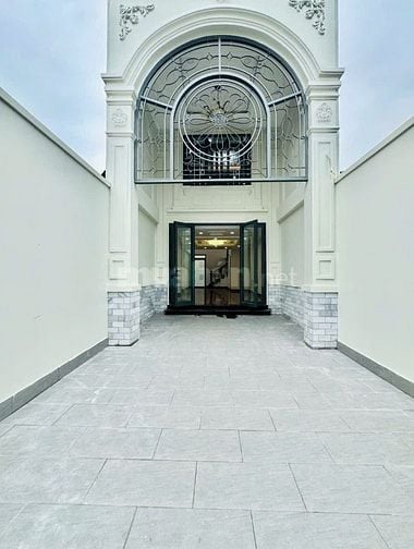 Bán nhà mặt tiền Nguyễn Trung Nguyệt Quận 2 giá 10,8 tỷ