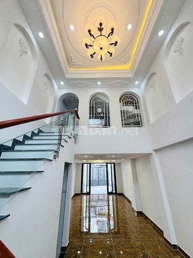 Bán nhà mặt tiền Nguyễn Trung Nguyệt Quận 2 giá 10,8 tỷ
