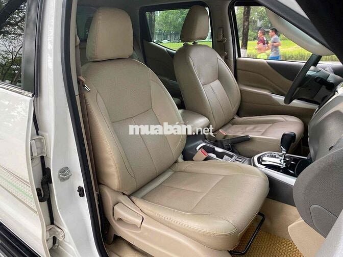 Nissan Navara VL  2.5 AT 4WD PREMIUM  cao cấp nhât