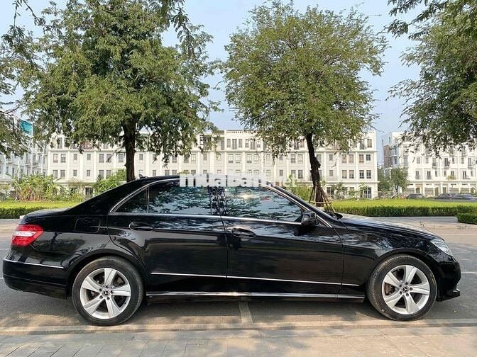 Mercedes Benz E Class 2012 E250 - 92000 km