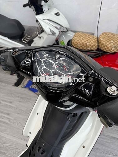 ex 2010 1 càng đầu nồi chưa rớt
