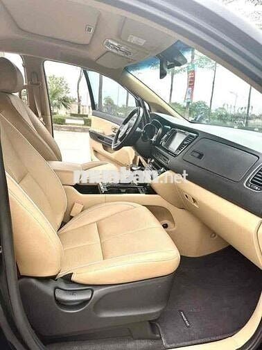 Kia Sedona 2018 2.2 DATH - 86000 km