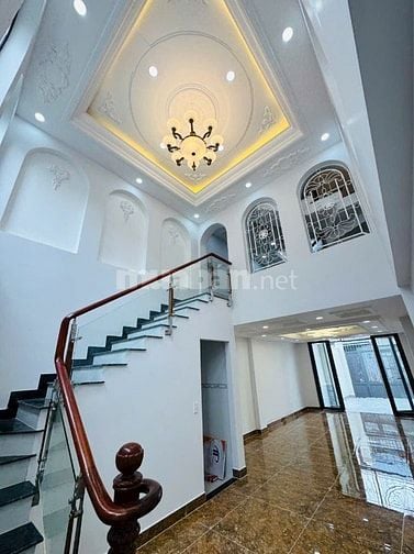Bán nhà mặt tiền Nguyễn Trung Nguyệt Quận 2 giá 10,8 tỷ