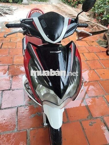 Xe ab Honda đỏ trắng 2012