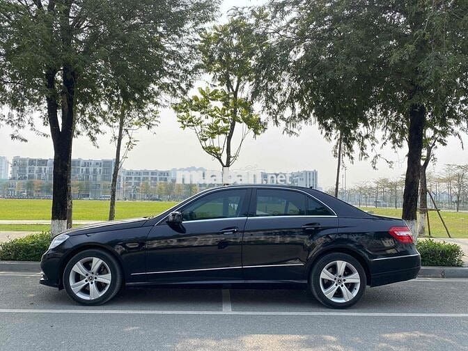 Mercedes Benz E Class 2012 E250 - 92000 km