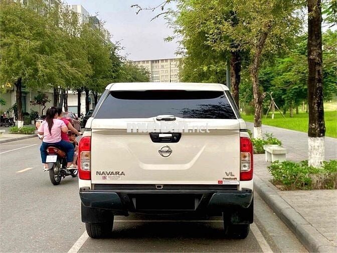 Nissan Navara VL  2.5 AT 4WD PREMIUM  cao cấp nhât