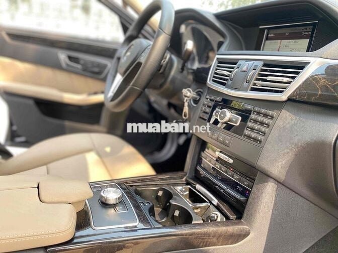 Mercedes Benz E Class 2012 E250 - 92000 km