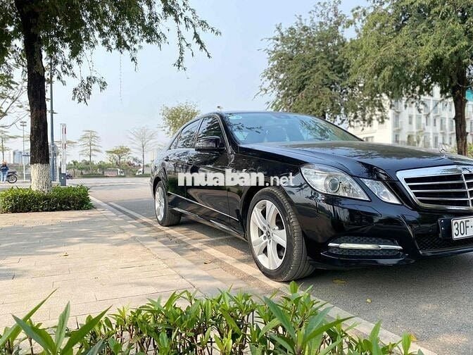 Mercedes Benz E Class 2012 E250 - 92000 km