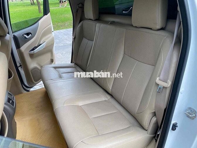 Nissan Navara VL  2.5 AT 4WD PREMIUM  cao cấp nhât