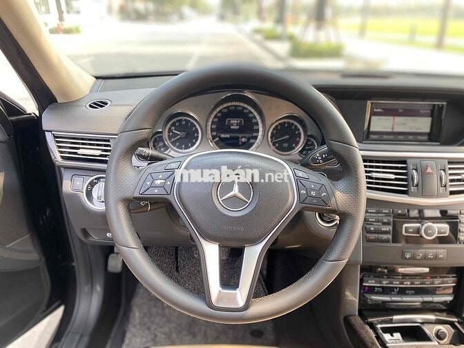 Mercedes Benz E Class 2012 E250 - 92000 km