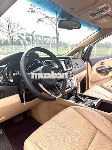 Kia Sedona 2018 2.2 DATH - 86000 km
