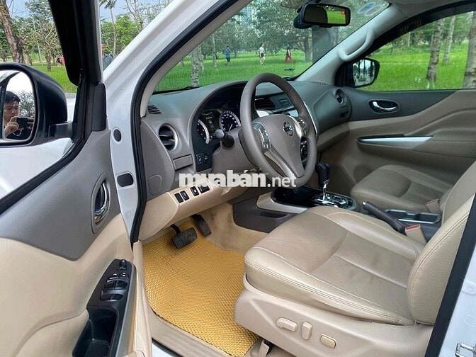 Nissan Navara VL  2.5 AT 4WD PREMIUM  cao cấp nhât