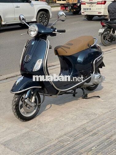 Vespa biển HN màu xanh than