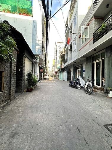 NHÀ NGON HIẾM Quận PHÚ NHUẬN đường PĐP