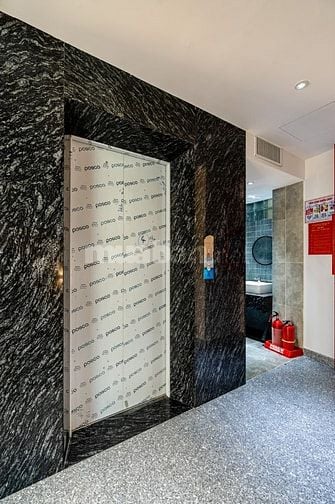 Bán toà nhà mặt tiền thụt Đào Duy Anh, P9, Phú Nhuận