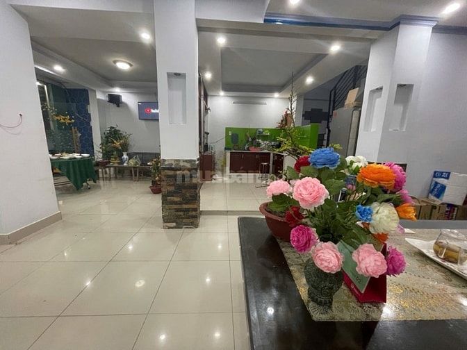 Nhà Hẻm xe tải đường Tỉnh Lộ 10, giáp Q.6-Tên Lửa, Dt: 8,6x13m, 3 tầng
