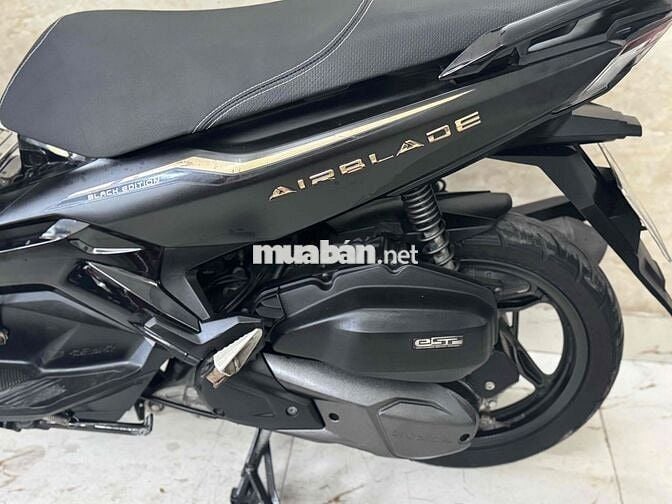 AB 125 đời 2022 màu đen mù siẻu mới